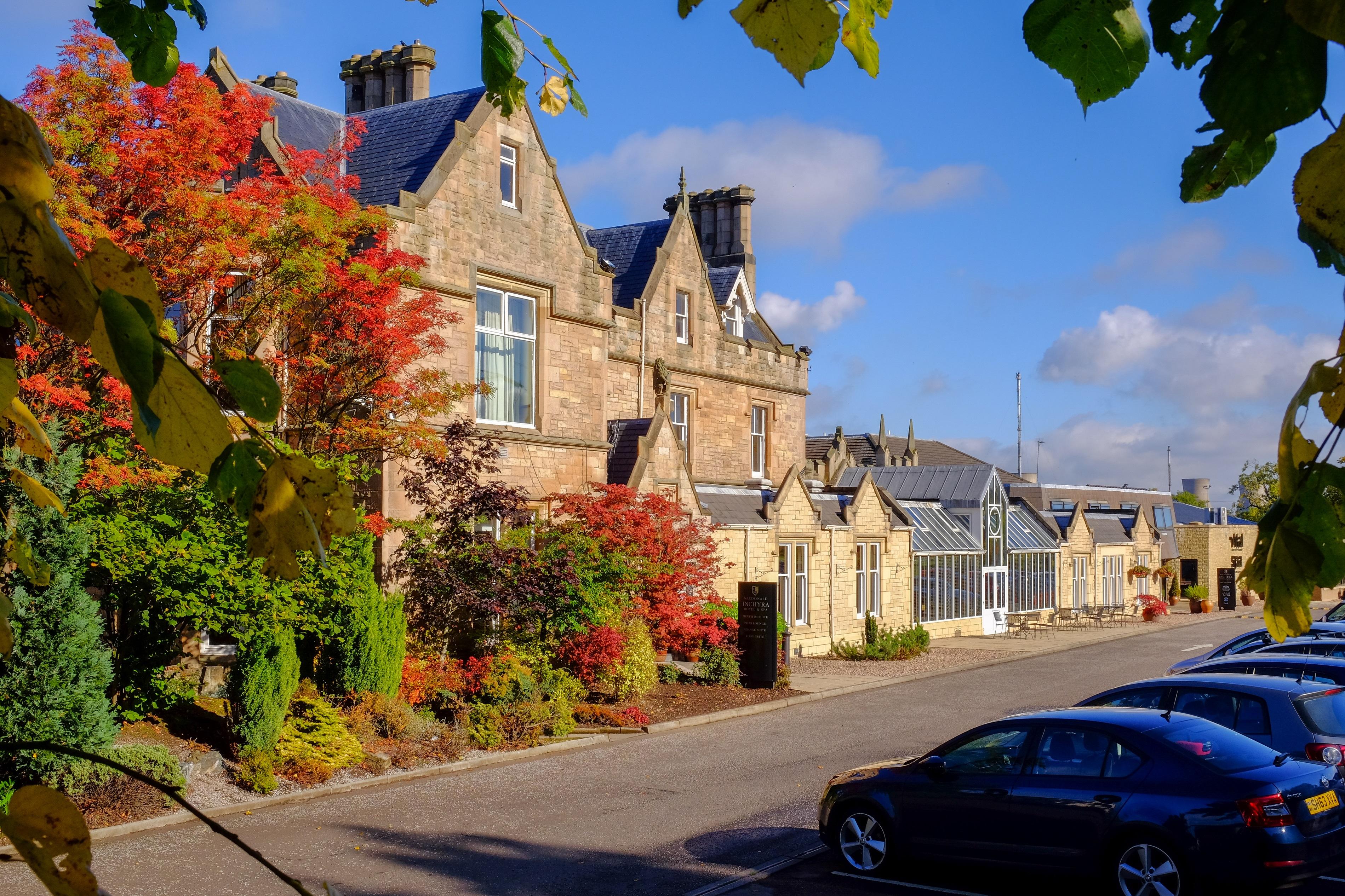 แมคโดนัลด์ อินชิรา โฮเต็ล แอนด์ สปา Hotel Polmont ภายนอก รูปภาพ