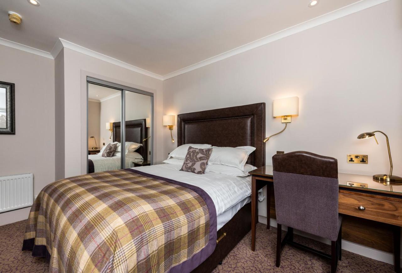 แมคโดนัลด์ อินชิรา โฮเต็ล แอนด์ สปา Hotel Polmont ภายนอก รูปภาพ